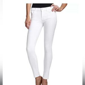 Women’s White Skinny Jeans - Classic Slim Fit